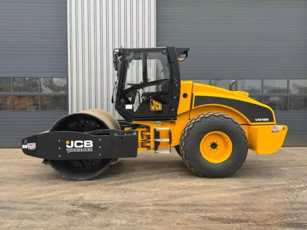 Rolo Compactador JCB VM166D