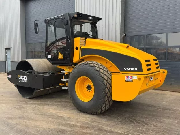 Rolo Compactador JCB VM166D - Imagem 2