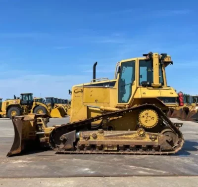 Trator de Esteira CAT D6N XL