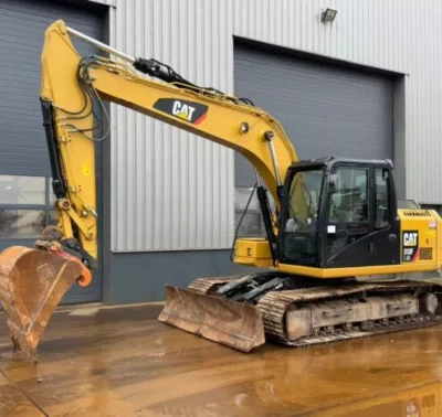 Escavadeira CAT 313FL GC